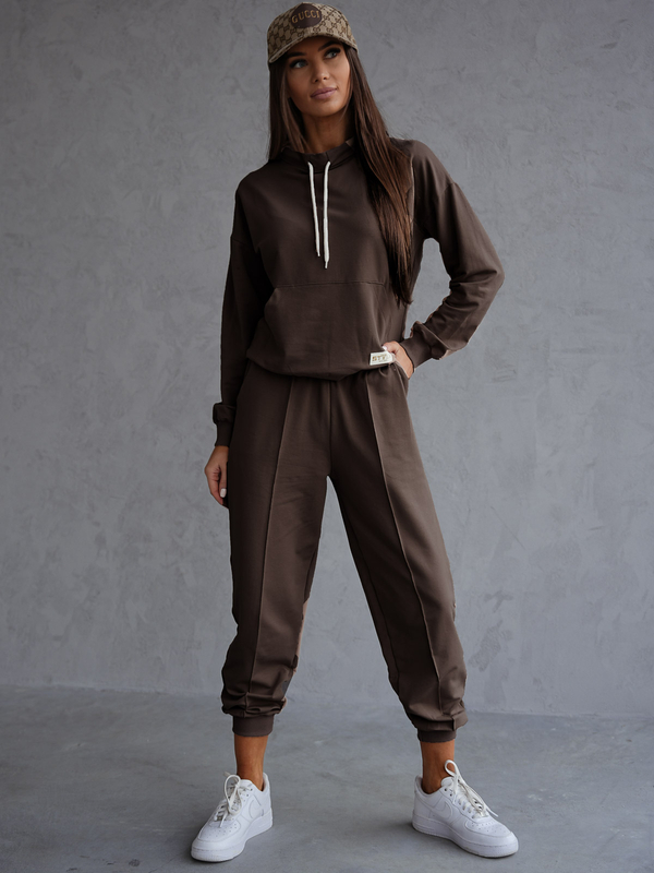 Ensemble de survêtement deux pièces femme chocolat Bolf 82162